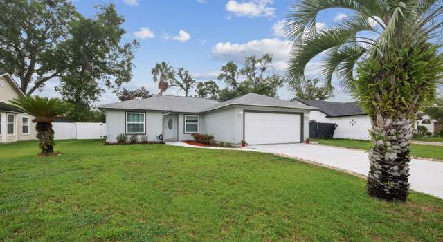 Property at 8623 Charlesgate Cir N, Jacksonville, FL 32244, 3 beds, 2 baths