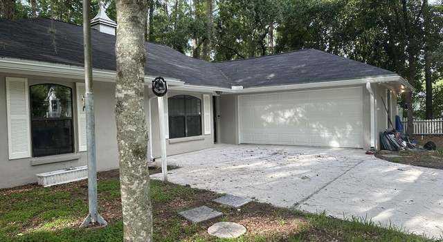 Photo of 545 Ash St, Orange Park, FL 32073