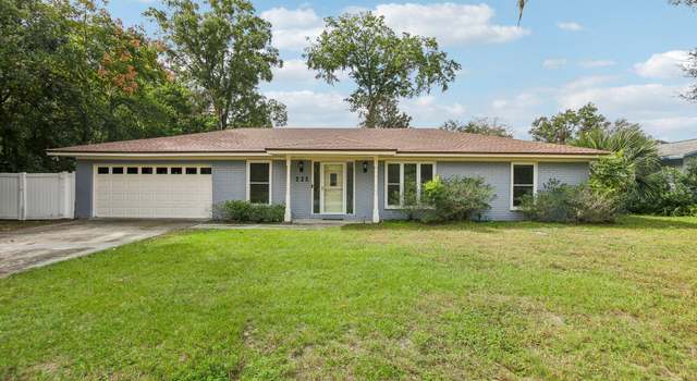 Photo of 222 Vanderford Rd W, Orange Park, FL 32073