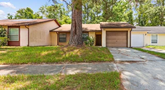 Photo of 10715 Meadowlea Dr, Jacksonville, FL 32218