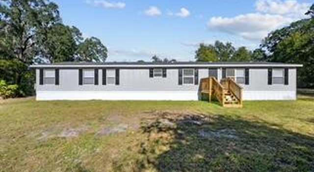 Photo of 112 Doby Dr, Florahome, FL 32140