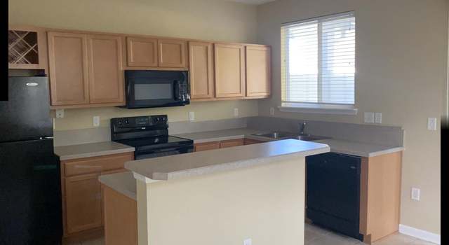 Photo of 8881 Inlet Bluff Dr, Jacksonville, FL 32216