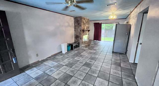 Photo of 1618 El Camino Rd #2, Jacksonville, FL 32216