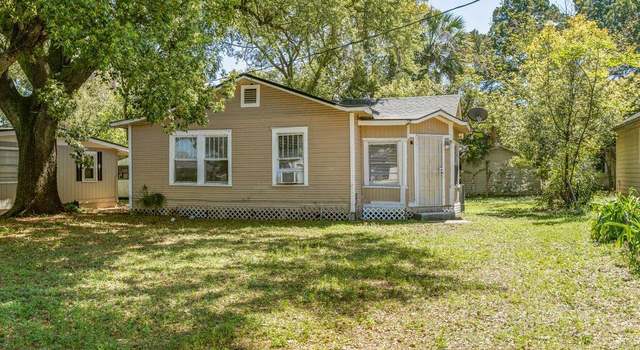 Property at 744 Fernway St, Jacksonville, FL 32208, 2 beds, 1 bath