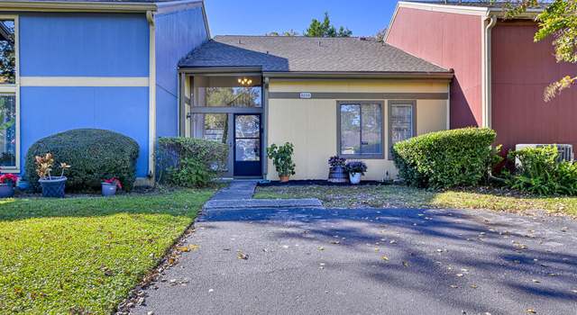 Photo of 6206 Lake Tahoe Dr #6206, Jacksonville, FL 32256
