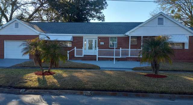 Photo of 1916 E Durkee Dr, Jacksonville, FL 32209
