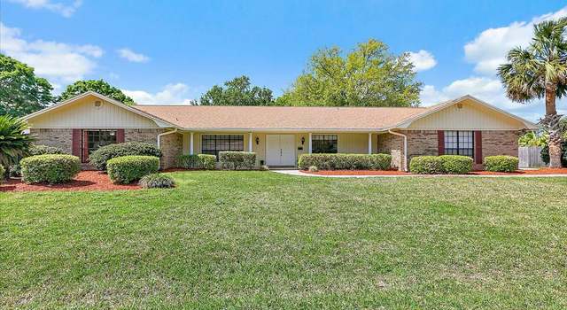 Photo of 2250 Spanish Moss Dr, Jacksonville, FL 32246
