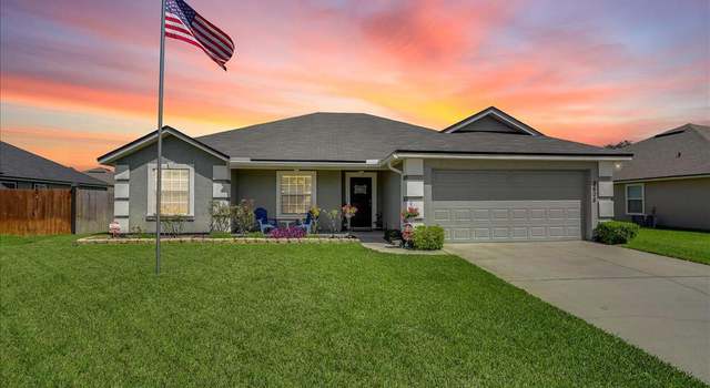 Photo of 2608 Royal Pointe Dr, Green Cove Springs, FL 32043