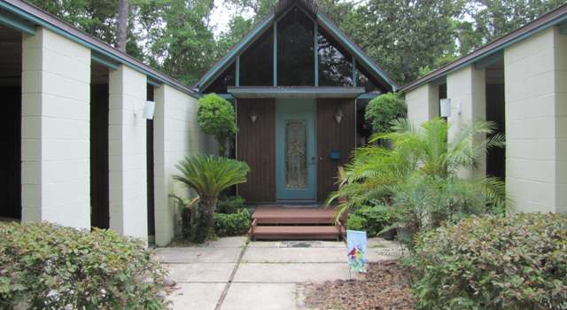 Photo of 526 Lakefield Ln, Orange Park, FL 32073
