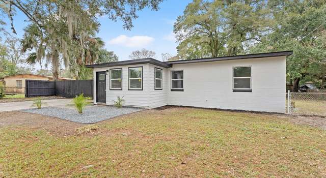 Photo of 1537 King Arthur Rd, Jacksonville, FL 32211