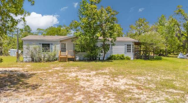 Photo of 245 Whirlwind Loop, Hawthorne, FL 32640
