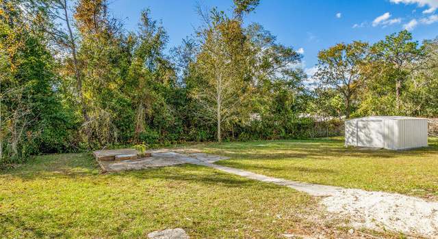 Photo of 105 Kennedy Ave, Interlachen, FL 32148