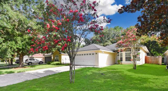Photo of 733 MacKenzie Cir, St Augustine, FL 32092