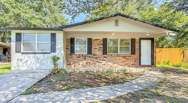 Photo of 3704 Torres Ct, Jacksonville, FL 32210