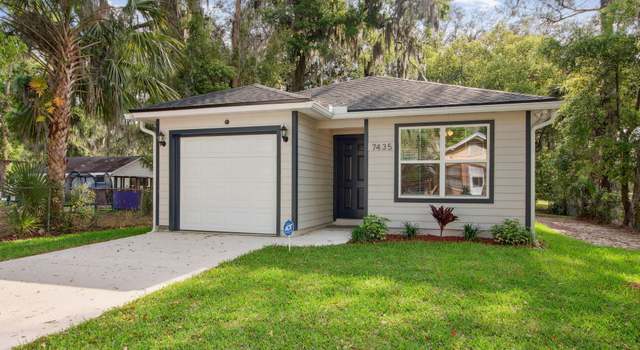 Photo of 7435 Bloxham Ave, Jacksonville, FL 32208