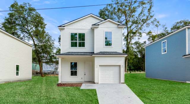 Photo of 141 Cougar Rd, Jacksonville, FL 32220