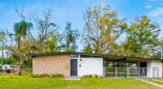 Property at 2244 Hyde Park Rd, Jacksonville, FL 32210, 3 beds, 1 bath