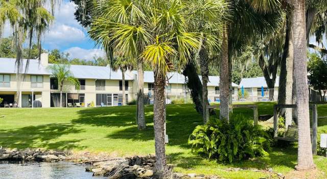 Photo of 128 Hiawatha Ct, East Palatka, FL 32131