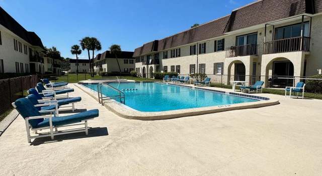 Photo of 1644 El Camino Rd #5, Jacksonville, FL 32216
