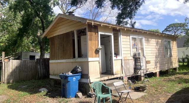 Photo of 13611 Benton St, Jacksonville, FL 32218