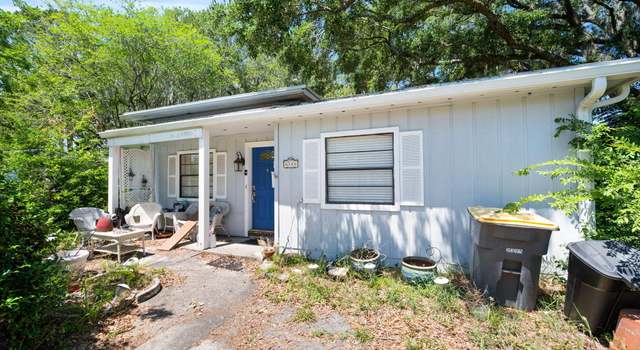 Photo of 6144 Fordham Cir W, Jacksonville, FL 32217