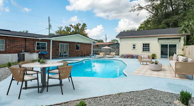 Photo of 2761 Sack Dr E, Jacksonville, FL 32216