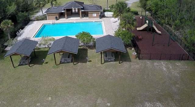 Photo of 1815 Hollow Glen Dr, Middleburg, FL 32068