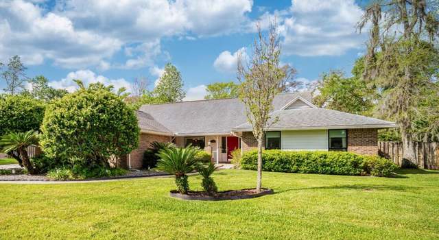 Photo of 778 Cameron Dr, Orange Park, FL 32073