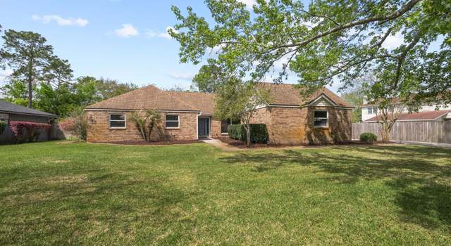 Photo of 2270 The Woods Dr E, Jacksonville, FL 32246