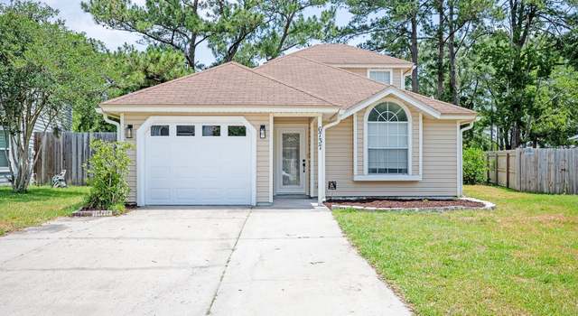 Photo of 6737 Newgate Cir E, Jacksonville, FL 32244