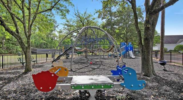 Photo of 9919 Blakeford Mill Rd, Jacksonville, FL 32256