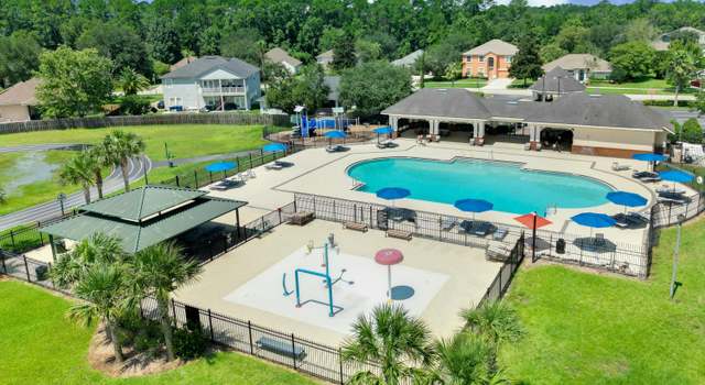 Photo of 3765 Victoria Lakes Dr E, Jacksonville, FL 32226