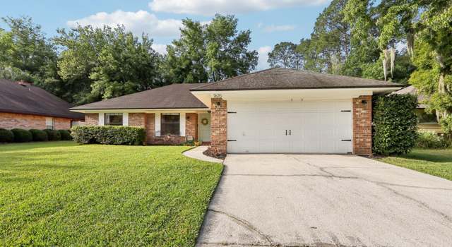 Photo of 7670 Hilsdale Harbor Ct, Jacksonville, FL 32216