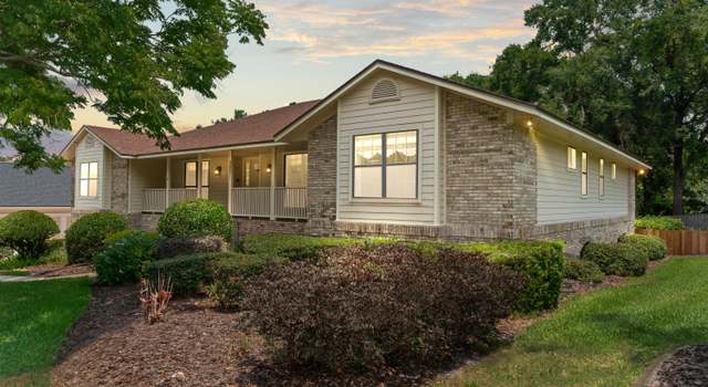 Photo of 3861 Muirfield Blvd E, Jacksonville, FL 32225