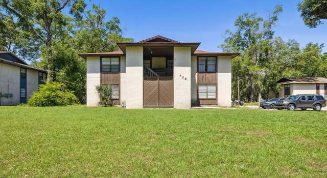 Photo of 458 Bentwood Ln, Orange Park, FL 32073