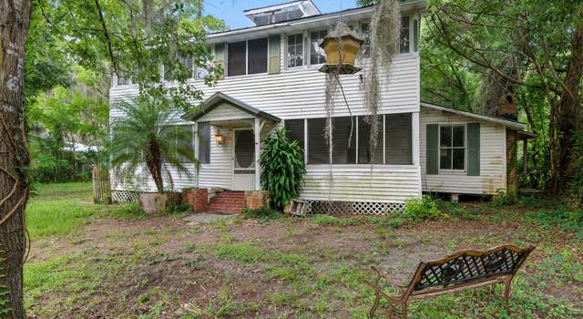Photo of 411 N Main St, Crescent City, FL 32112