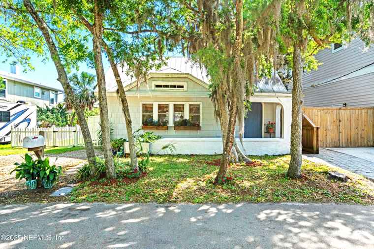 Photo of 29 Oak St St. Augustine, FL 32084