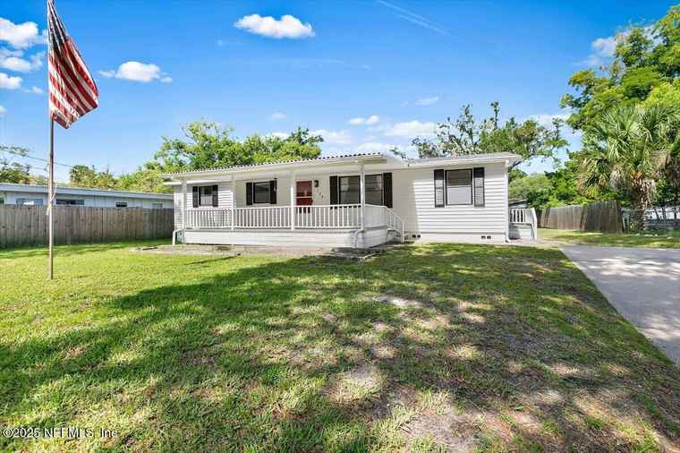 Photo of 108 N Whitney St St. Augustine, FL 32084