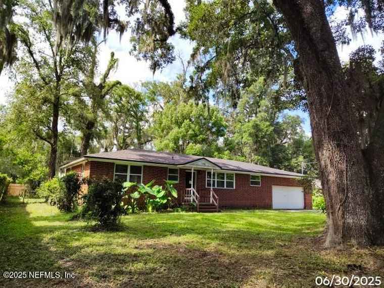 Photo of 7228 Zona Ave Jacksonville, FL 32211