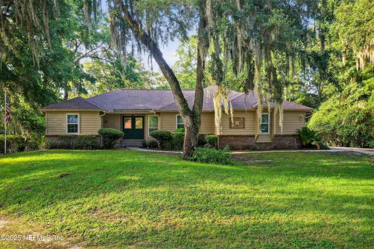 Photo of 14877 Capstan Dr Jacksonville, FL 32226