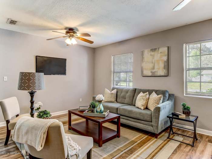 5324 Woodcrest Rd Jacksonville Fl 32205 Mls 988212 Redfin