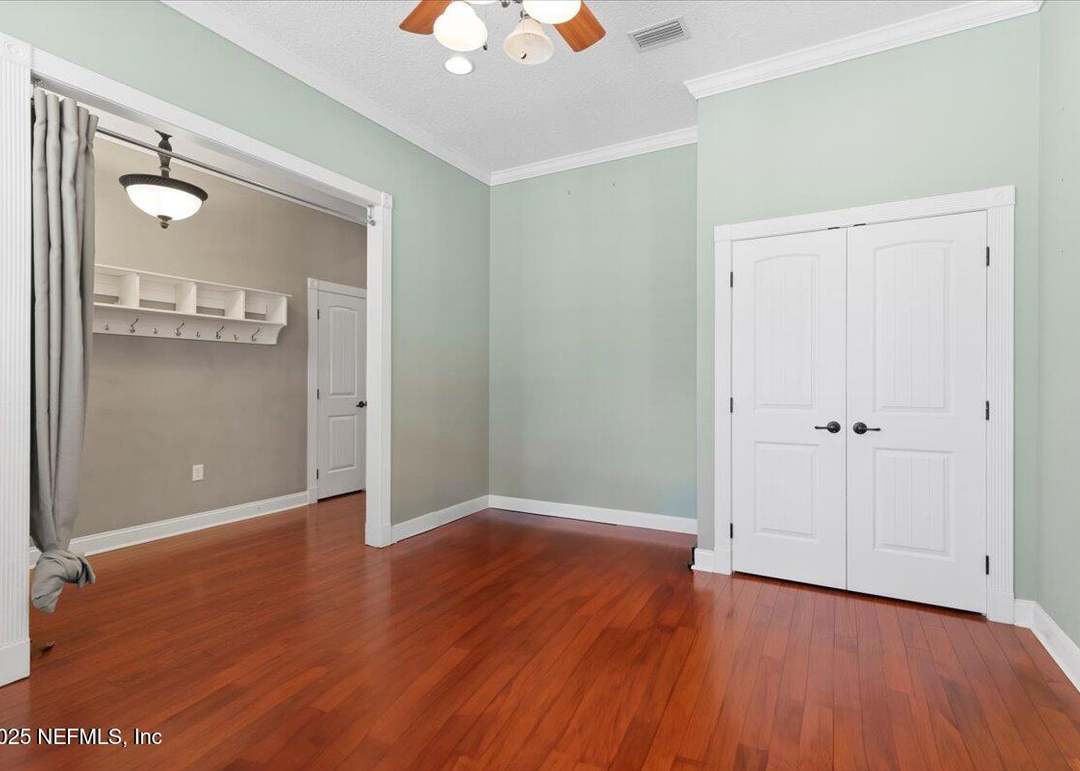 457 N Chestnut St, Baldwin, FL 32234
