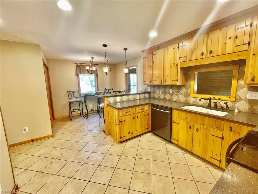 7424 Old Farm Rd, Thomasville, NC 27360 MLS 1019794 Redfin