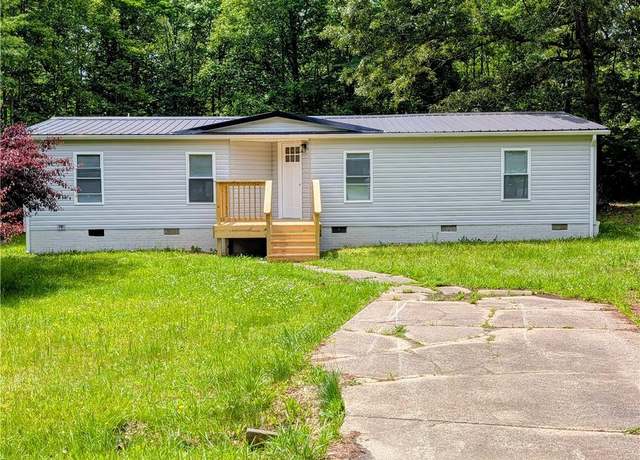 Property at 344 Wilshire Dr, Eden, NC 27288, 3 beds, 2 baths