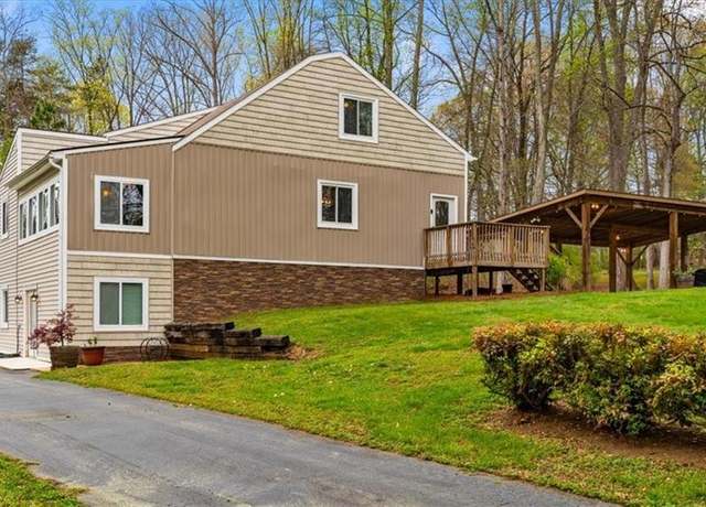 Property at 7551 N Nc Highway 68, Oak Ridge, NC 27310, 3 beds, 2.5 baths