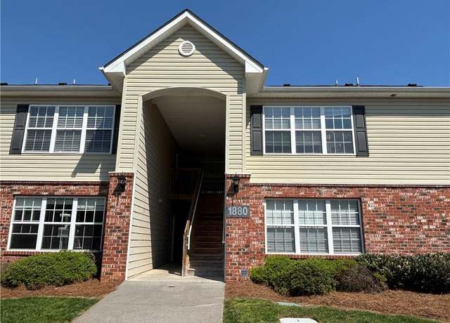Property at 1880 Crest Hollow Dr #204, Winston-salem, NC 27127, 2 beds, 2 baths