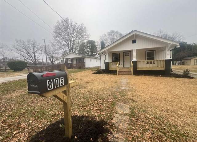 Property at 805 Carter St, High Point, NC 27260, 2 beds, 1 bath