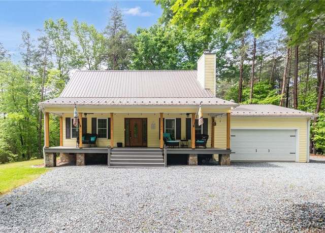 Property at 3080 Shiloh Church Rd, Winston-salem, NC 27105, 3 beds, 2 baths