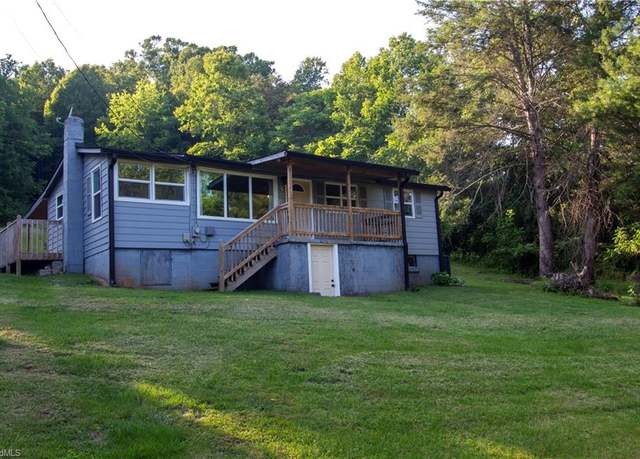 Property at 1176 Arbor Grove Church Rd, Millers Creek, NC 28697, 2 beds, 1.5 baths
