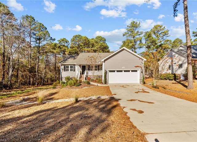 Property at 312 Juniper Creek Blvd, Pinehurst, NC 28374, 5 beds, 3 baths